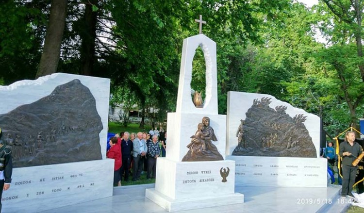 Μνημεία για τα 100 χρόνια από τη Γενοκτονία των Ποντίων σε Ελλάδα και εξωτερικό