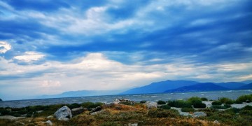 Ηλιοφάνεια με αραιές νεφώσεις σήμερα 3