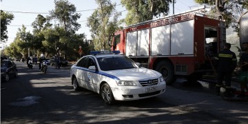 Φωτιά στα Σπάτα