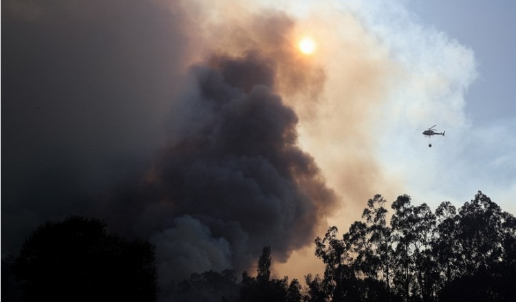 Πιλότος ελικοπτέρου σκοτώθηκε σε κατάσβεση πυρκαγιάς στην Πορτογαλία