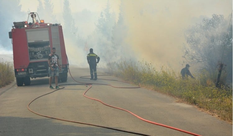 Μετεωρολογικός δορυφόρος «είδε» τον καπνό από τη φωτιά στη Ζάκυνθο