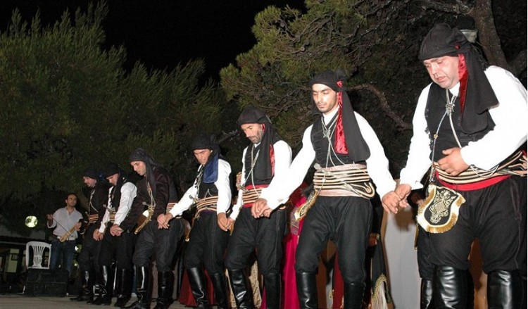 Σύλλογος Ποντίων Πετρούπολης: Πρόγραμμα μαθημάτων του τμήματος ποντιακών χορών