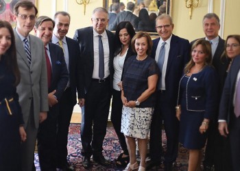 Ο Θεοδωρικάκος στις ΗΠΑ για την ψήφο των ομογενών – Συνάντηση με τον Αρχιεπίσκοπο Αμερικής