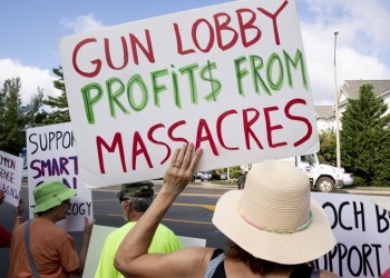ΗΠΑ: Τρομοκρατική οργάνωση το πανίσχυρο λόμπι υπέρ της οπλοκατοχής NRA