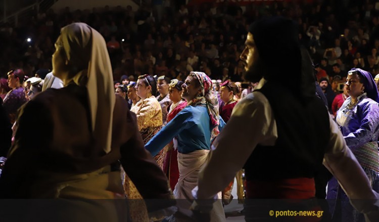 Το 15ο Πανελλαδικό Φεστιβάλ Ποντιακών Χορών και οι πέντε Γενοκτονίες που συγκλόνισαν τον πλανήτη (φωτο)