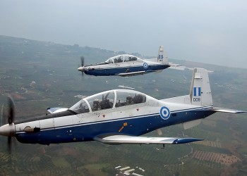 Ευκαιρία για μαθητές Γ΄ Λυκείου να πετάξουν με ελικοφόρα της Πολεμικής Αεροπορίας