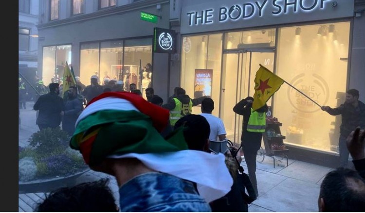 Συμπλοκές στο Όσλο σε διαδήλωση για την τουρκική επίθεση στη Συρία