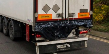 Συγκλονίζουν οι αποκαλύψεις για το φορτηγό-φέρετρο στο Έσεξ