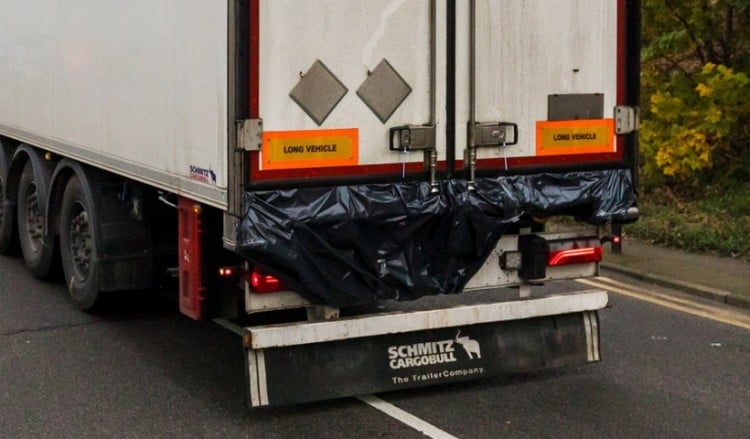 Συγκλονίζουν οι αποκαλύψεις για το φορτηγό-φέρετρο στο Έσεξ