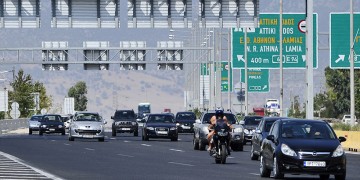 Αυξημένα μέτρα από την Τροχαία σε όλη τη χώρα για το τριήμερο της 28ης Οκτωβρίου