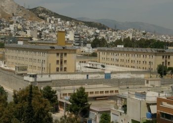 Νέα έρευνα στις φυλακές Κορυδαλλού – Βρήκαν ναρκωτικά, μαχαίρια και κινητά