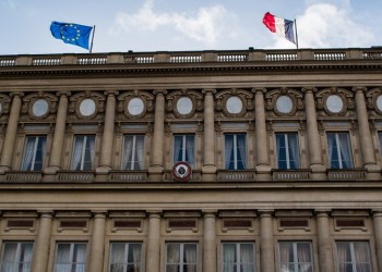 Η Γαλλία σταματά την εξαγωγή πολεμικού υλικού προς την Τουρκία λόγω Συρίας