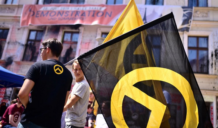 Γερμανία: H ριζοσπαστική ακροδεξιά εξαπλώνεται στη χώρα