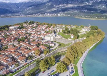 Ιωάννινα: Πρόταση δημιουργίας κοινού μουσείου για τη Γενοκτονία των Ποντίων και το Ολοκαύτωμα των εβραίων