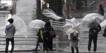 Συναγερμός στην Ιαπωνία για τον τυφώνα Χαγκίμπις (βίντεο)
