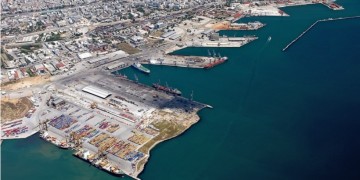 Ελεύθεροι με εγγύηση 11 κατηγορούμενοι για την υπόθεση χρηματισμού στο λιμάνι της Θεσσαλονίκης