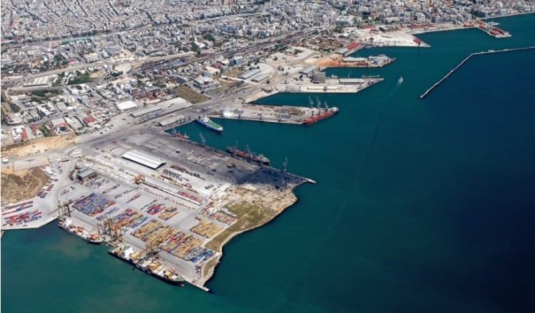 Ελεύθεροι με εγγύηση 11 κατηγορούμενοι για την υπόθεση χρηματισμού στο λιμάνι της Θεσσαλονίκης