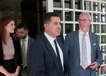 Υπόθεση Novartis: Μαραθώνια κατάθεση Νίκου Μανιαδάκη στην Εισαγγελία Αρείου Πάγου