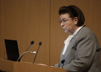 Καταγγελία Μενδώνη στη Δίωξη Ηλεκτρονικού Εγκλήματος