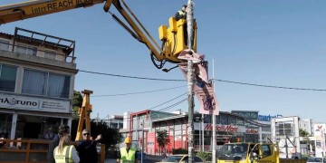 Περιφέρεια Αττικής: Περισσότερες από 3.500 παράνομες διαφημιστικές αφίσες αποξηλώθηκαν από κεντρικούς δρόμους