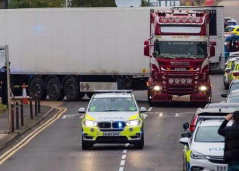 Βιετνάμ: Οικογένειες μεταναστών αγωνιούν αν συγγενείς τους ήταν στο «φορτηγό της φρίκης»