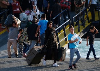 Μεταφορά 1.000 αιτούντων άσυλο από τα νησιά στην ενδοχώρα