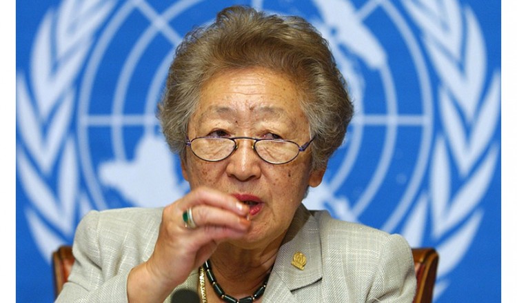Πέθανε η πρώτη γυναίκα που ανέλαβε επικεφαλής της Ύπατης Αρμοστείας του ΟΗΕ για τους Πρόσφυγες