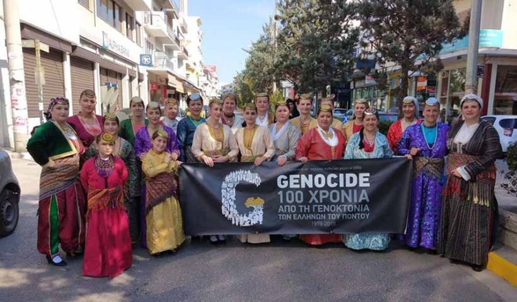 Νέα Ιωνία: Τιμούν τη μνήμη της Αγίας Ελένης εκ Σινώπης του Πόντου και των Αγίων Αναργύρων