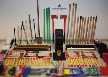 Τσεκούρια, ρόπαλα και σιδερόβεργες σε συνδέσμους οπαδών στη Θεσσαλονίκη