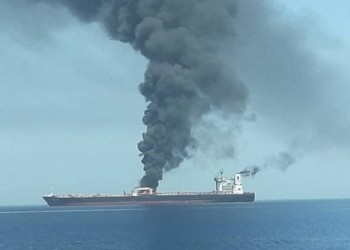 Έκρηξη σε ιρανικό τάνκερ κοντά στη Τζέντα