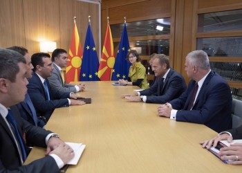 Κοντά στην παραίτηση ο Ζάεφ; – Το «όχι» της ΕΕ πυροδοτεί εξελίξεις στα Σκόπια