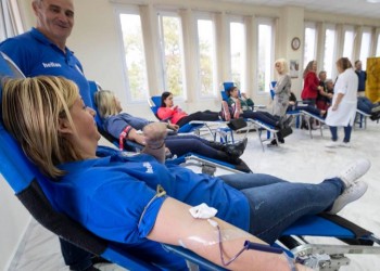 Θεσσαλονίκη: Συνεχίζεται η μεγάλη αιμοδοσία για τα 100 χρόνια από τη Γενοκτονία των Ποντίων