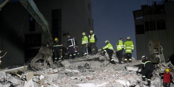 Σεισμός στην Αλβανία: 17 εντάλματα για τα κτήρια που έπεσαν στο Δυρράχιο