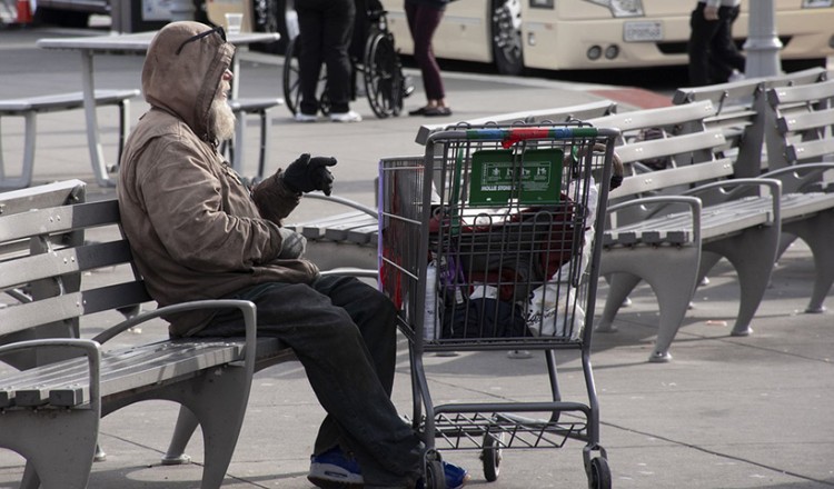 Λας Βέγκας: Πρόστιμο 1.000 δολάρια και 6μηνη φυλάκιση για τους αστέγους