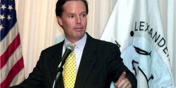 Ν. Μπερνς: Η Ελλάδα δεν θα έχει στήριξη από τον Τραμπ σε θερμό επεισόδιο με την Τουρκία