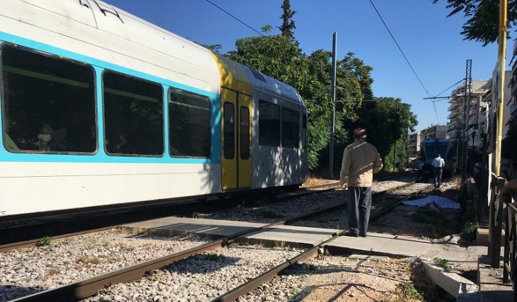 Σύγκρουση τρένων στον σιδηροδρομικό σταθμό Ρέντη