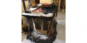 Στη Χίο ιερόσυλοι έκαψαν την Αγία Τράπεζα εκκλησίας