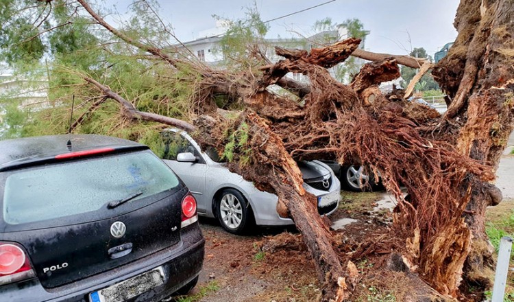 Νέα προβλήματα από τον «Γηρυόνη», μετά τη Ρόδο και στη Θάσο