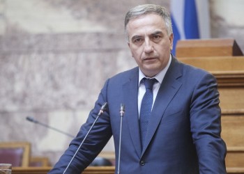 Παρέμβαση οπαδών στο πολιτικό γραφείο του Σταύρου Καλαφάτη – Τι δήλωσε ο βουλευτής ΝΔ 3