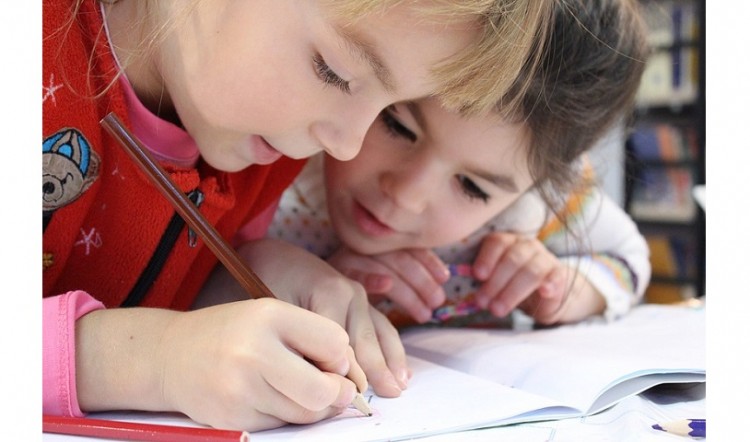 Στις 13:00 οι ανακοινώσεις για δημοτικά, νηπιαγωγεία, παιδικούς και δομές ειδικής αγωγής