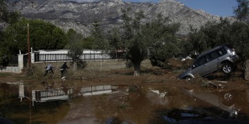 Στην Κινέτα η ομάδα του Λέκκα – Πού οφείλονται οι καταστροφές