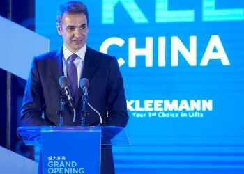 Στην έδρα της COSCO ο Μητσοτάκης – Μήνυμα για τον Πειραιά από τη Σαγκάη