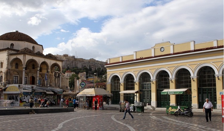 Πέθανε ο άνδρας που εντοπίστηκε αιμόφυρτος στον σταθμό Μοναστηράκι