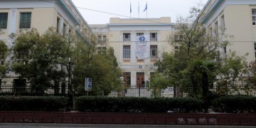 Εισαγγελέας διέταξε προκαταρκτική για την επίθεση στον πρύτανη του ΟΠΑ