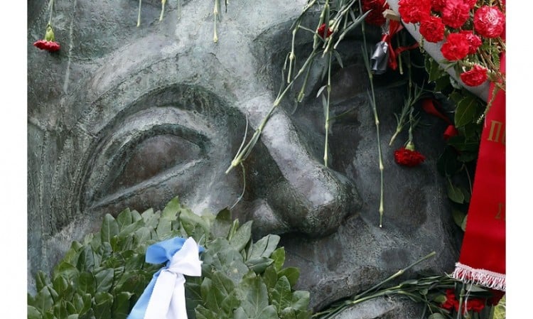 Μιχ. Χρυσοχοΐδης: Δεν θα γίνουν εκδηλώσεις για το Πολυτεχνείο