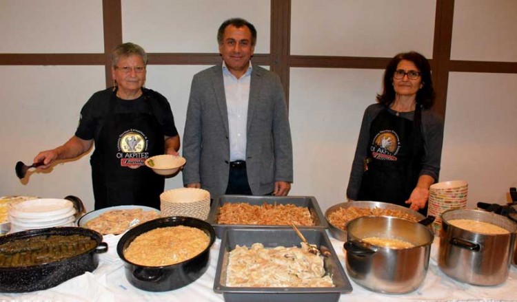 Γλέντι, χορός και ποντιακές γεύσεις στην εκδήλωση του Συλλόγου Ποντίων Επταμύλων (βίντεο)