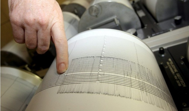 Σεισμός κοντά στη Σαντορίνη