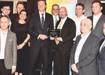 Αθανάσιος Συνοδινός: Ο πρώτος Αυστραλός με ελληνική καταγωγή που αναλαμβάνει πρέσβης της Αυστραλίας στις ΗΠΑ