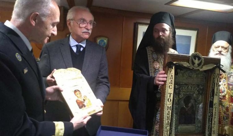 Η εικόνα της Παναγίας Σουμελά στο αντιτορπιλικό «Βέλος», στη Θεσσαλονίκη