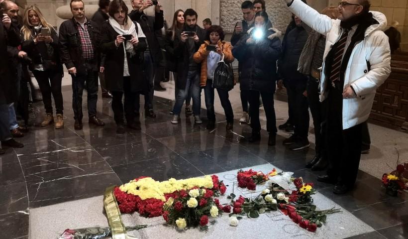 Το Βατικανό δίνει άδεια για την εκταφή της σορού του δικτάτορα Φράνκο